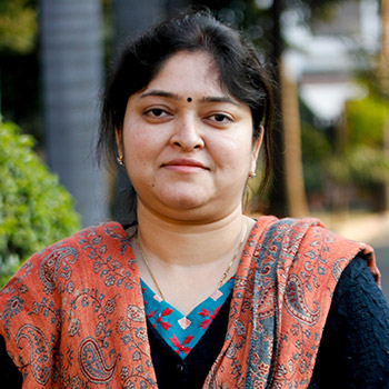 Shalini Singh
